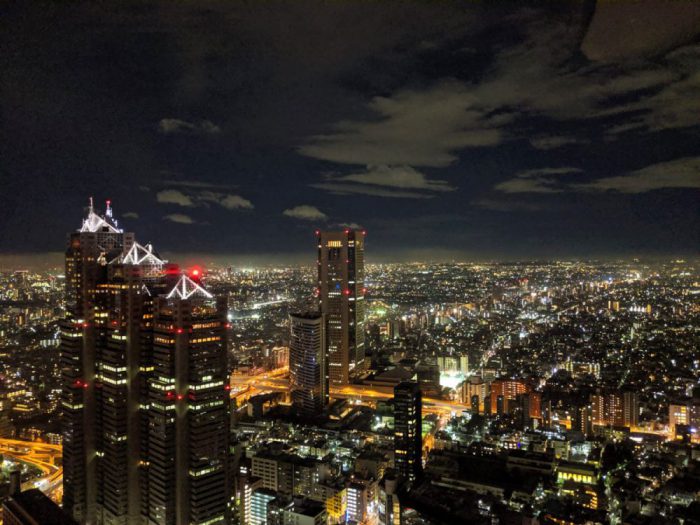 shinjuku en noche de mirador