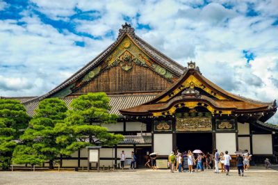 Nijo Castle | con su magnífica arquitectura y sus numerosos tesoros